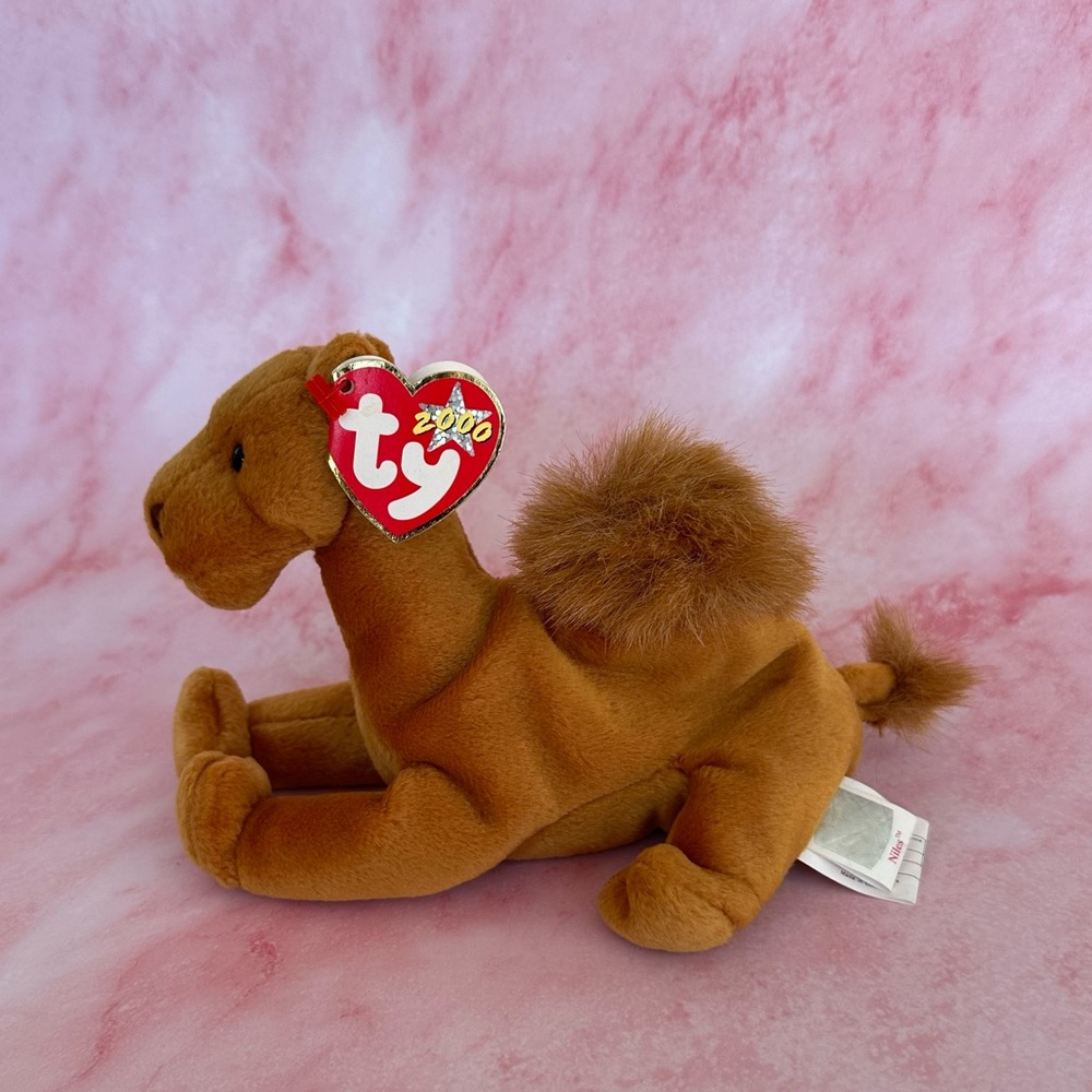 Ty Niles the Camel Beanie Baby DOB Feb 1 2000 Vintage Collectible Plush